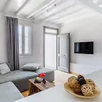 The Cute House *