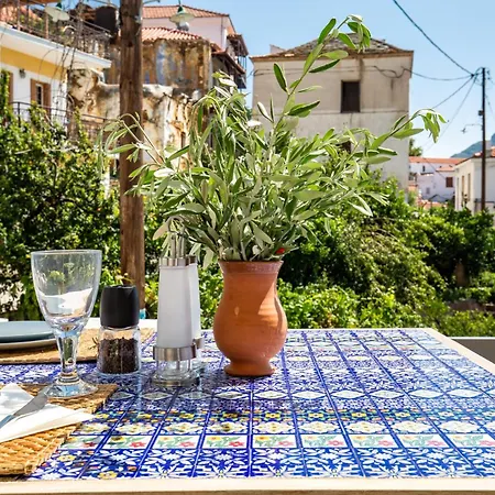 The Cute House *