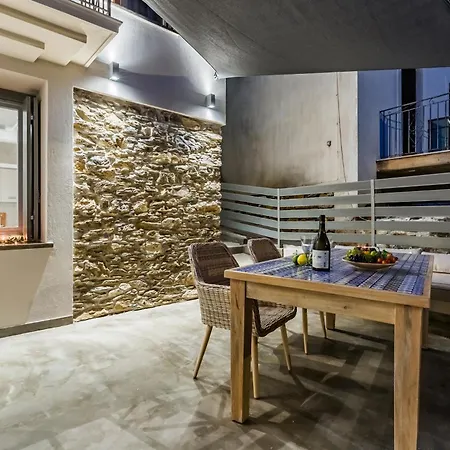 The Cute House * Skopelos